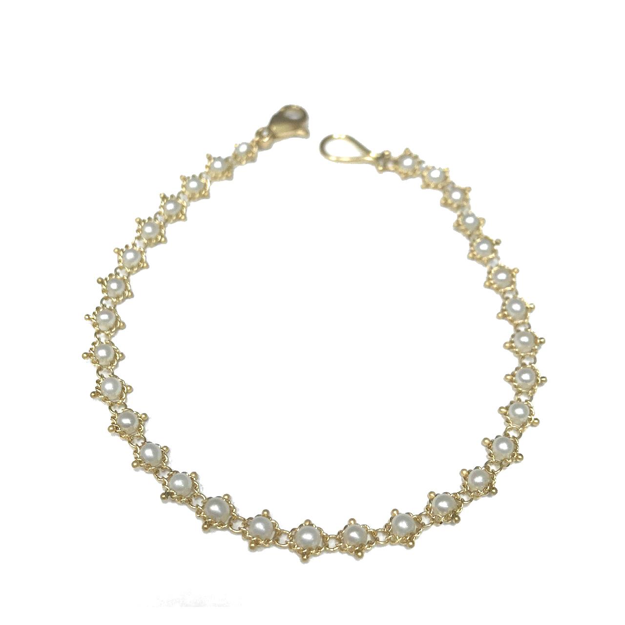 Pearl Textile Bracelet in 18k-Bracelet-Amali-hurdles-jewelry-boulder-colorado