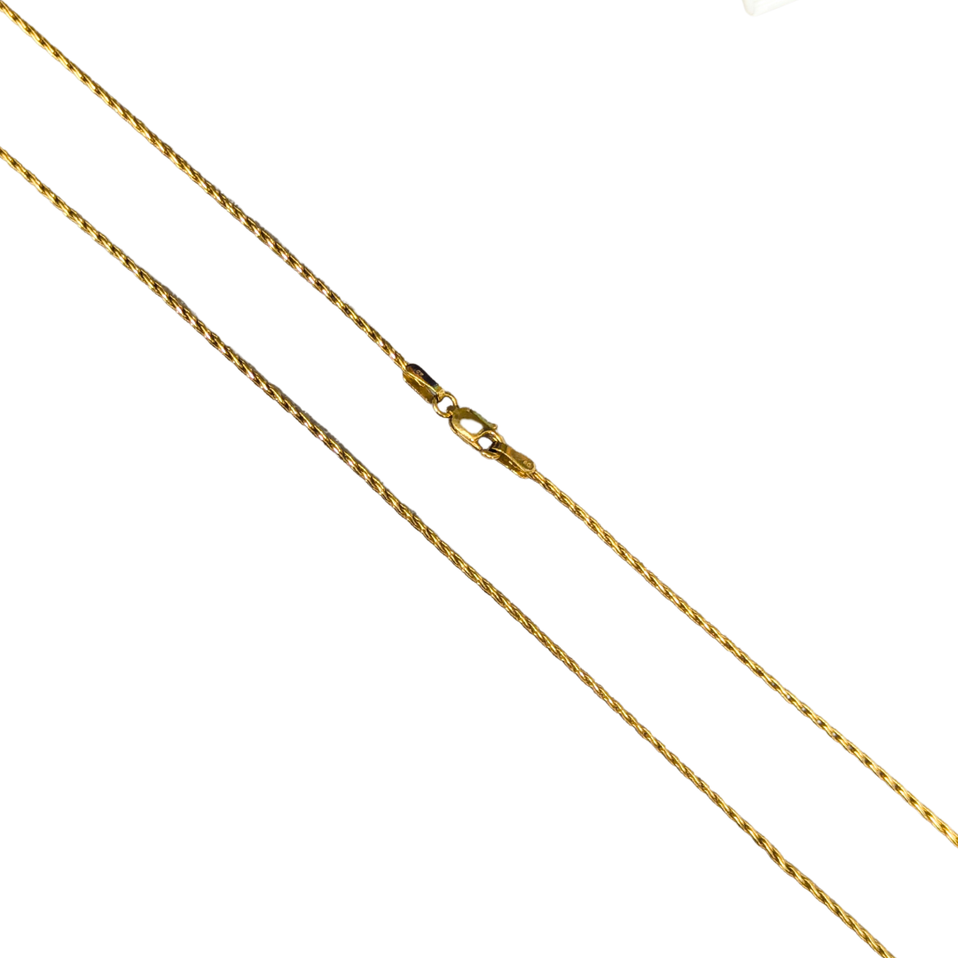 16-inch 14k yellow gold spiga chain featuring a polished wheat-link design and a secure lobster claw clasp.