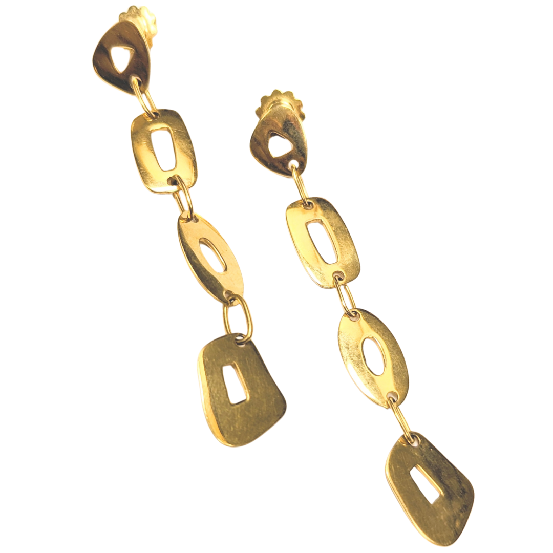 Mattoli 18k yellow gold duster earrings featuring abstract oval link drops in a polished finish.