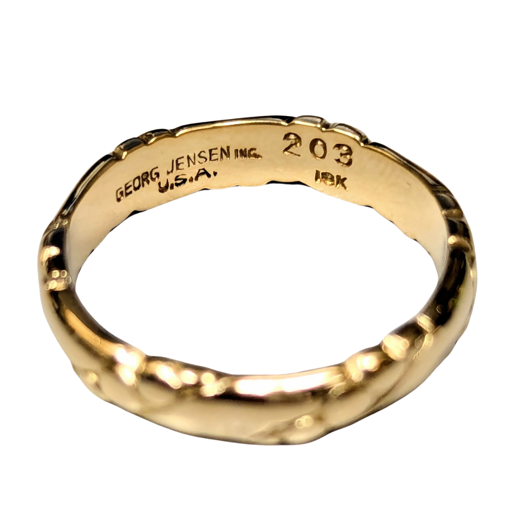 Georg Jensen 18k yellow gold band with engraved patterning and interior hallmark, size 7.